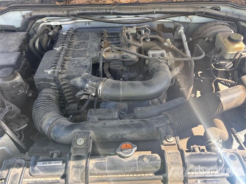 Nissan Frontier 4x2 Extended Cab Pickup Andre