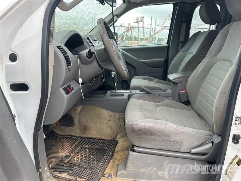 Nissan Frontier 4x2 Extended Cab Pickup Citi