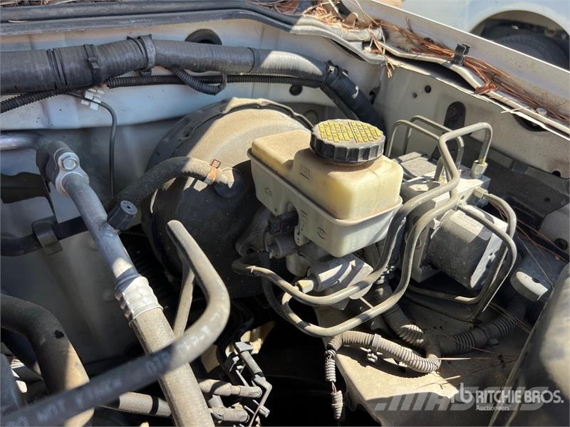 Nissan Frontier 4x2 Extended Cab Pickup Drugi