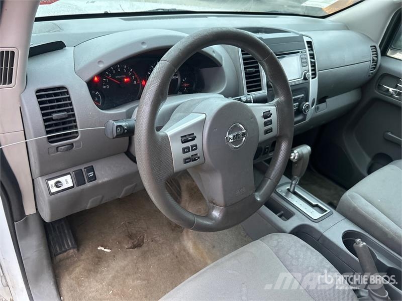 Nissan Frontier 4x2 Extended Cab Pickup 其他