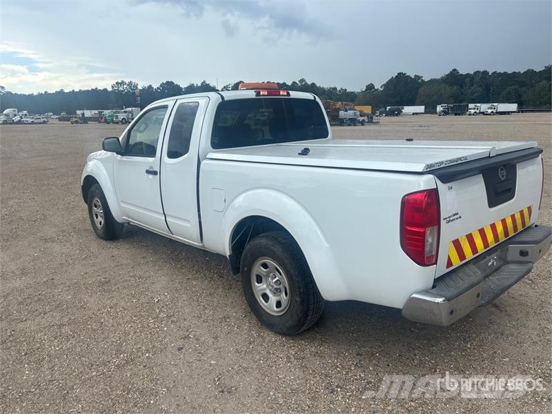 Nissan Frontier 4x2 Extended Cab Pickup Andre