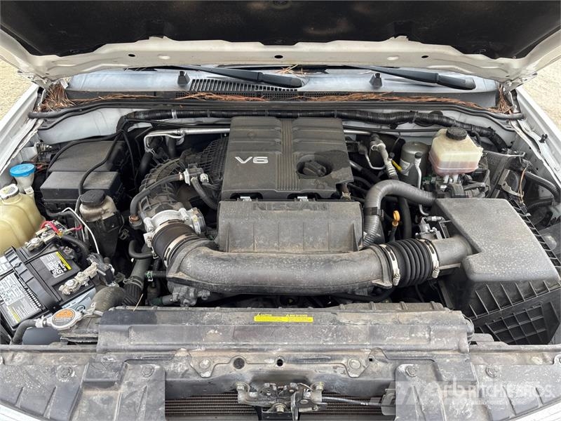 Nissan Frontier 4x2 Extended Cab Pickup Egyéb