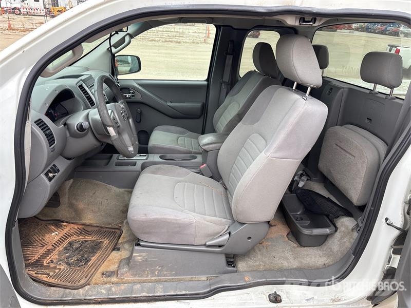 Nissan Frontier 4x2 Extended Cab Pickup Ostalo