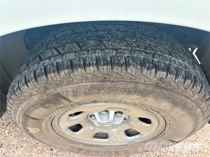 Nissan Frontier 4x2 Extended Cab Pickup Andre
