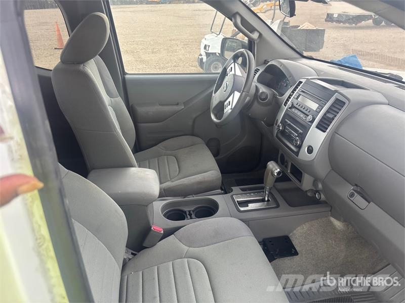 Nissan Frontier 4x2 Extended Cab Pickup Andre