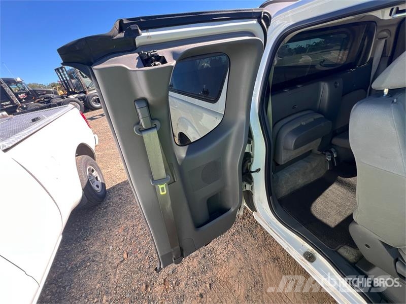 Nissan Frontier 4x2 Extended Cab Pickup Other