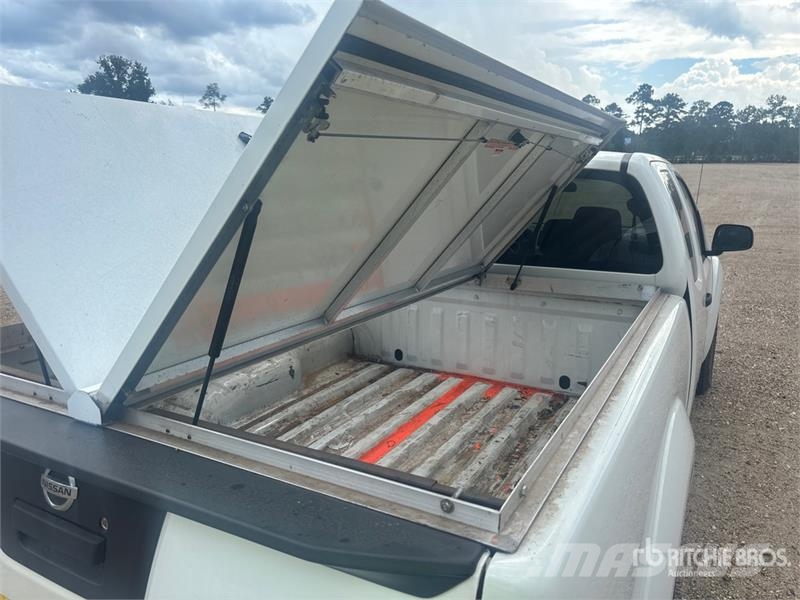 Nissan Frontier 4x2 Extended Cab Pickup Andre