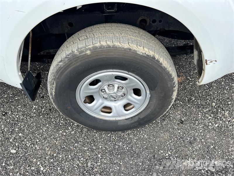 Nissan Frontier 4x2 Extended Cab Pickup Άλλα Vans