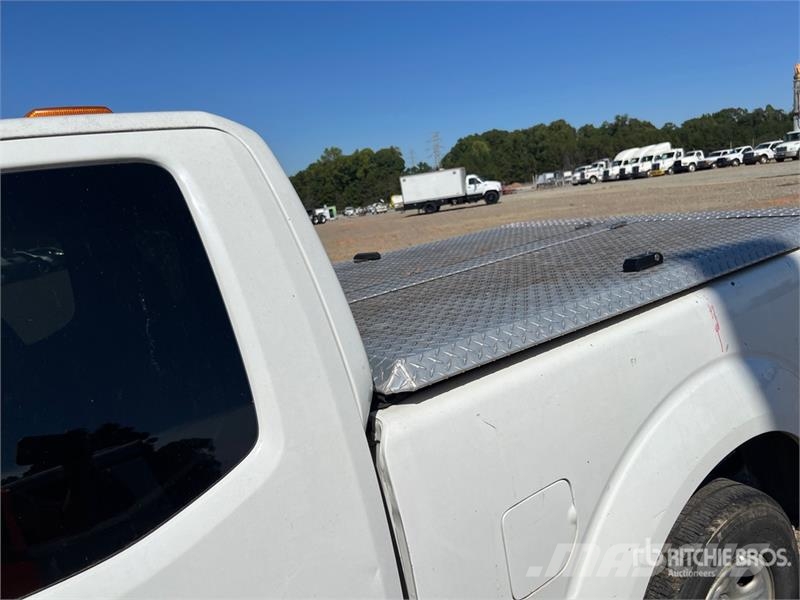 Nissan Frontier 4x2 Extended Cab Pickup Drugi
