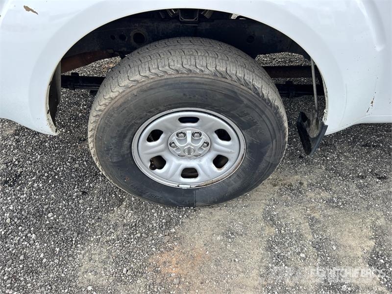 Nissan Frontier 4x2 Extended Cab Pickup Άλλα Vans