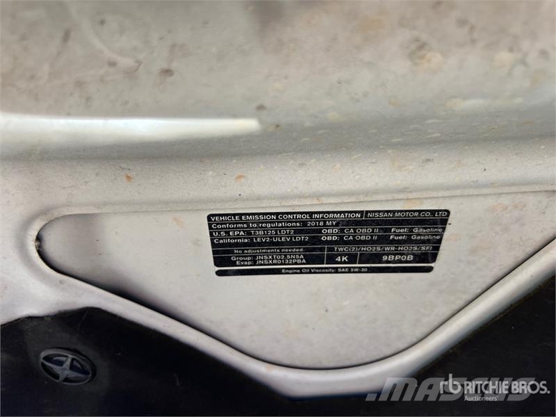 Nissan Frontier 4x2 Extended Cab Pickup Прочие фургоны