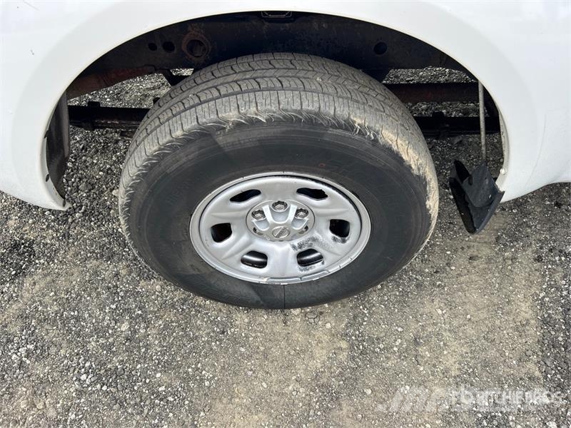 Nissan Frontier 4x2 Extended Cab Pickup Άλλα Vans