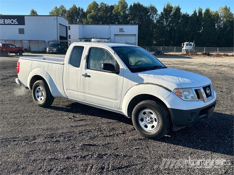 Nissan Frontier 4x2 Extended Cab Pickup Άλλα Vans