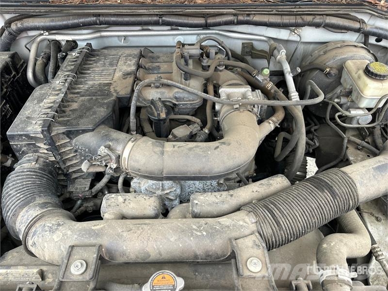 Nissan Frontier 4x2 Extended Cab Pickup Άλλα Vans