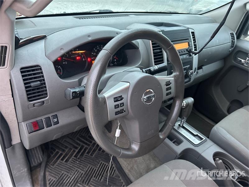 Nissan Frontier 4x2 Extended Cab Pickup 其他