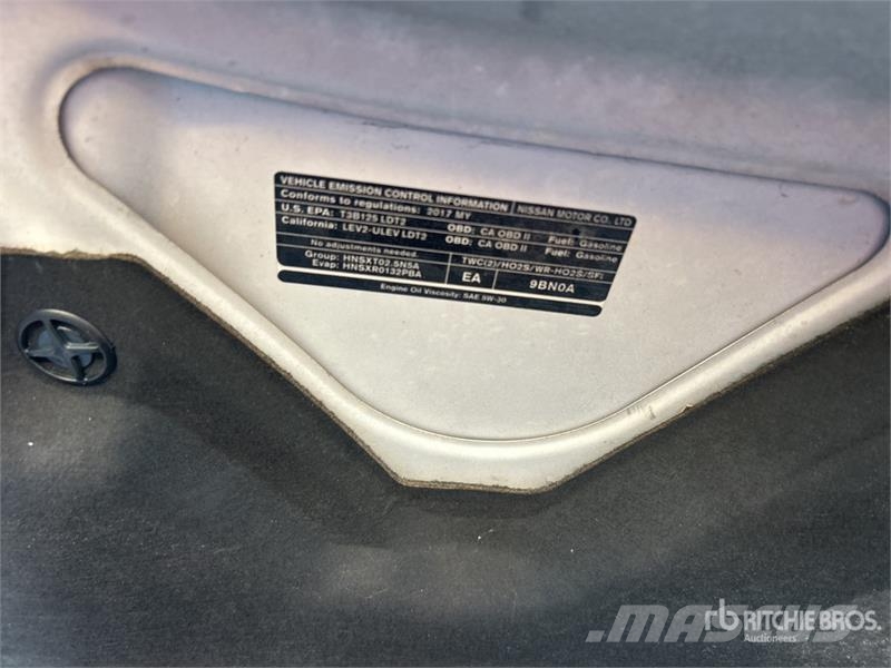 Nissan Frontier SV 4x2 Extended Cab Pickup Прочие фургоны