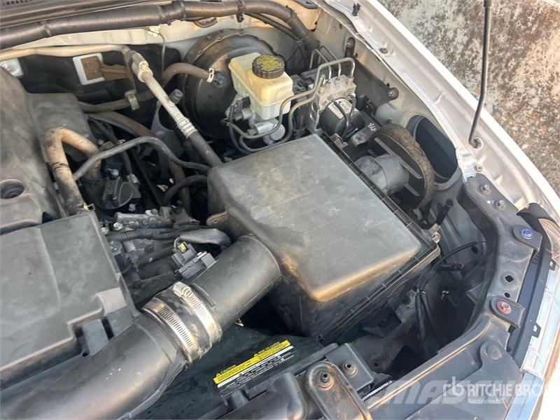 Nissan Frontier SV 4x2 Extended Cab Pickup Прочие фургоны