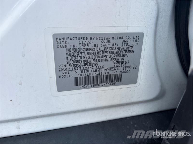 Nissan Kicks 2WD SUV Automašīnas