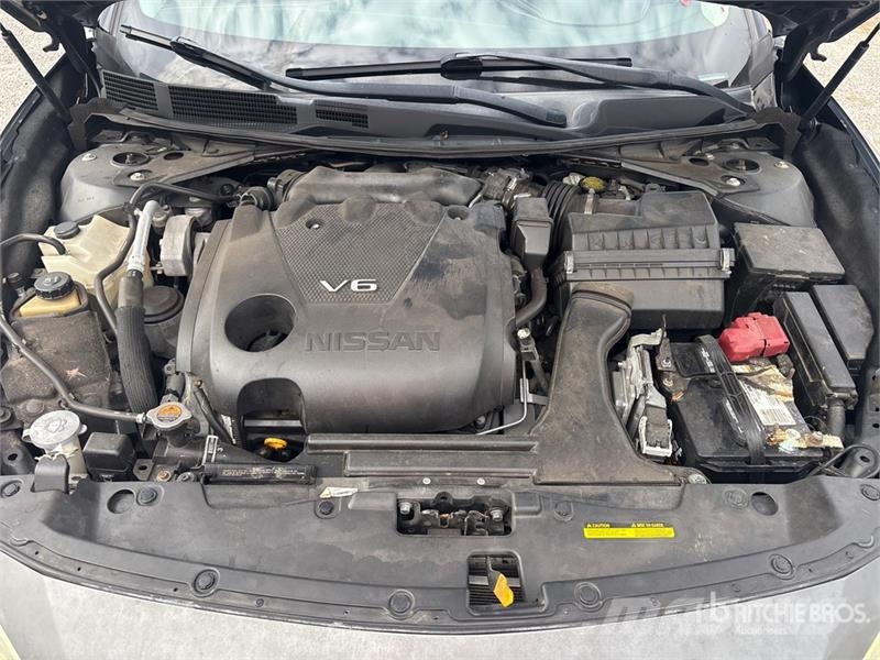 Nissan Maxima Automobile Samochody osobowe