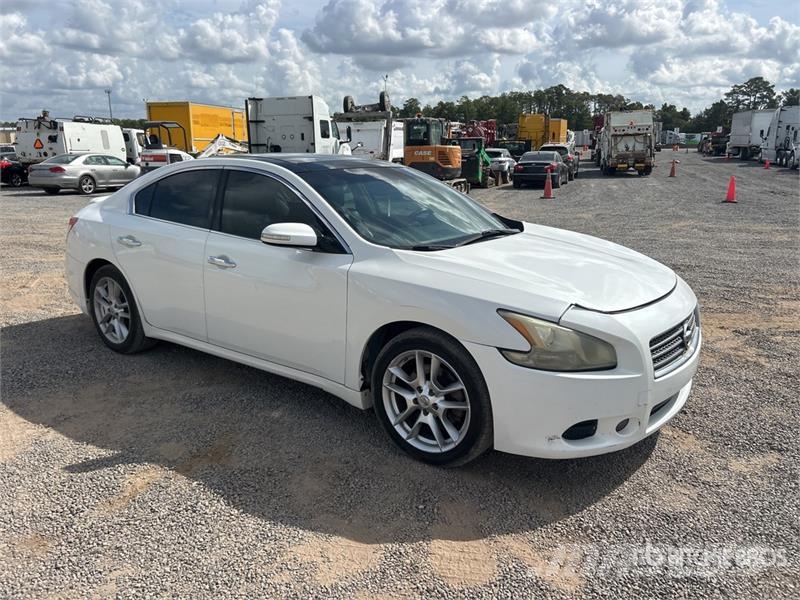 Nissan Maxima Automobile Cars
