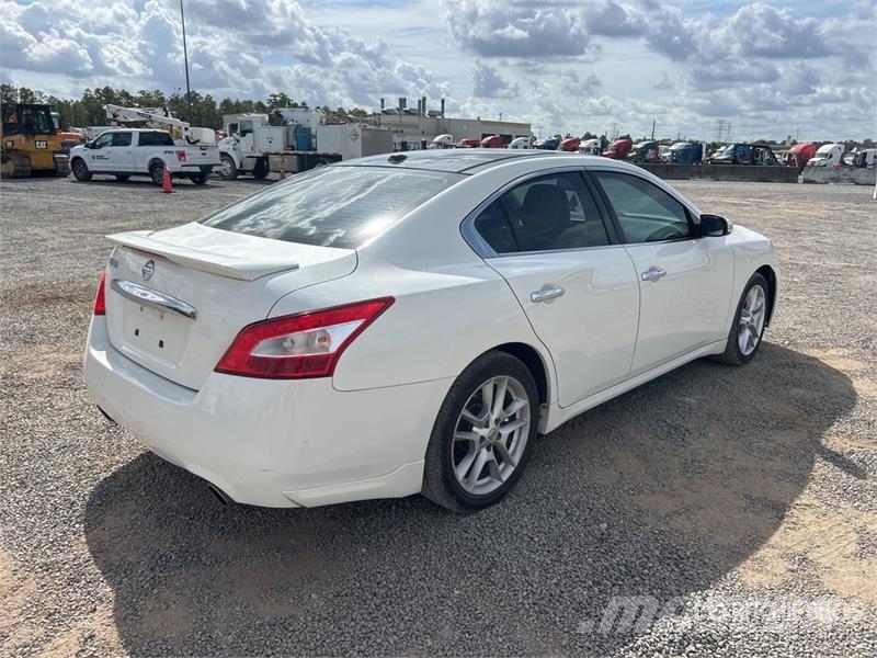 Nissan Maxima Automobile Cars