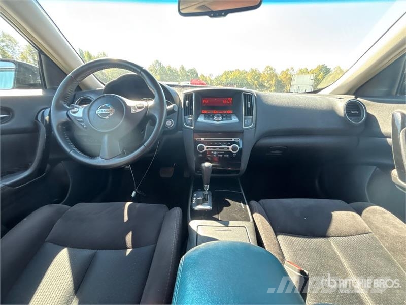 Nissan Maxima SV Automobile Αυτοκίνητα