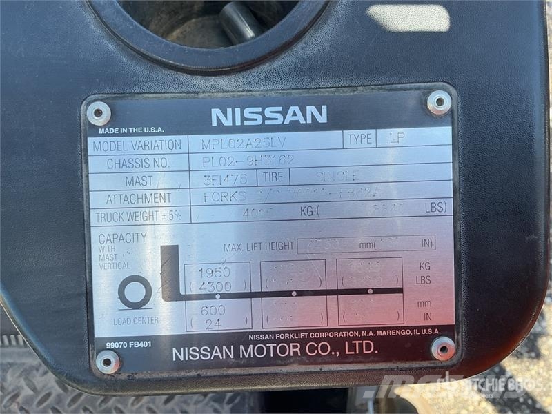 Nissan MPL02A25LV 4300 lb Pneumatic Tire Forklift Другие складские механизмы