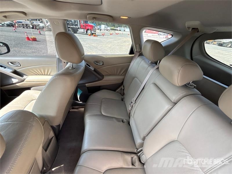 Nissan Murano SL AWD SUV Personbiler