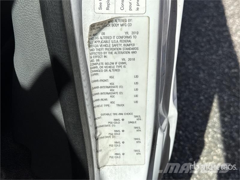 Nissan NV200 大型面包车