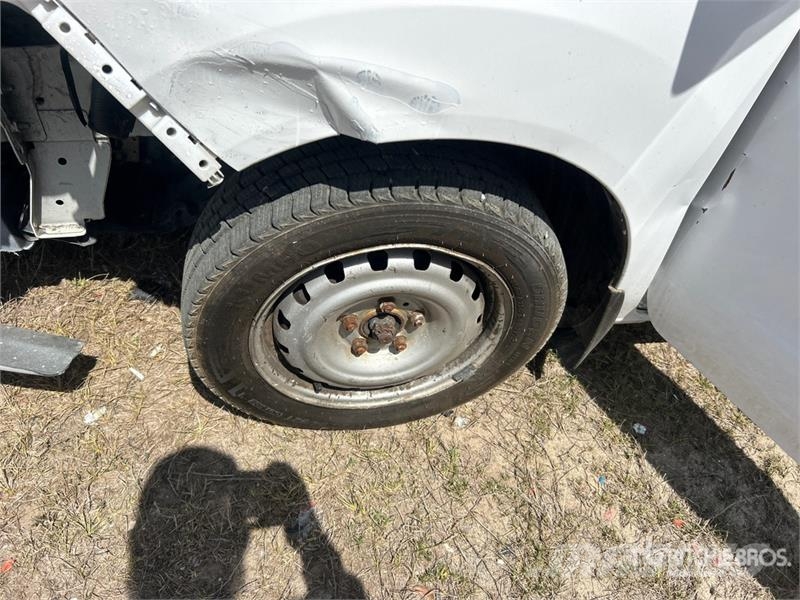 Nissan NV200 Preču pārvadāšanas furgoni
