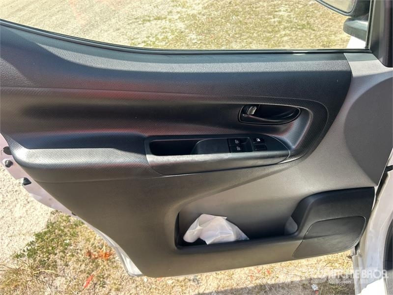 Nissan NV200 Preču pārvadāšanas furgoni