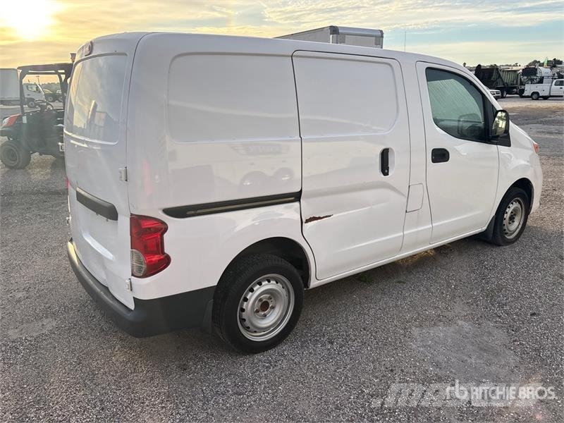 Nissan NV200 Furgonetas cerradas