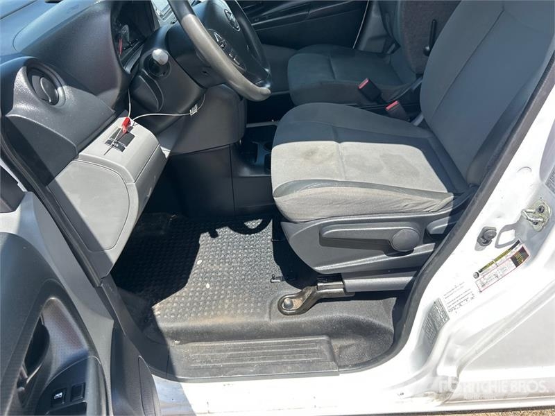 Nissan NV200 Preču pārvadāšanas furgoni