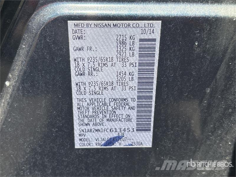 Nissan Pathfinder SL 2WD SUV Carros
