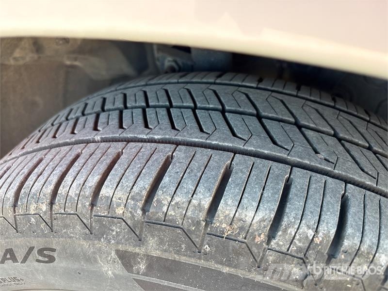 Nissan Rogue 2WD SUV Lengvieji automobiliai