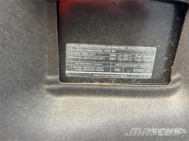 Nissan Rogue 2WD SUV Avtomobili