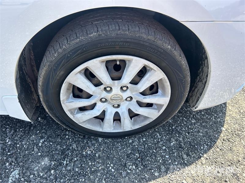 Nissan Sentra Automobile Sõiduautod