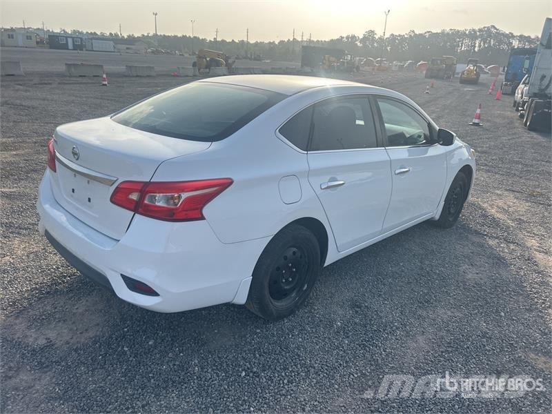 Nissan Sentra Automobile Auto