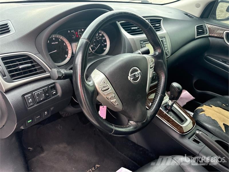 Nissan Sentra Automobile Samochody osobowe