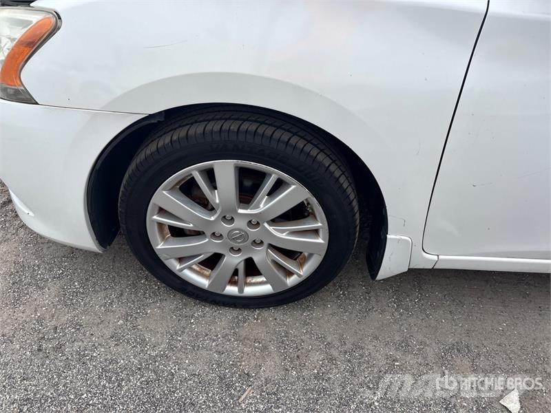 Nissan Sentra Automobile Samochody osobowe