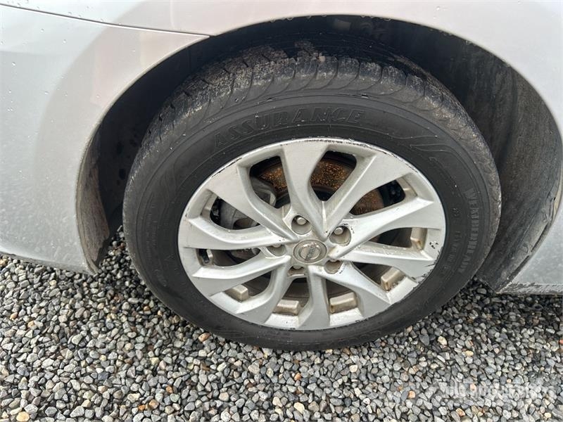 Nissan Sentra Automobile Cars