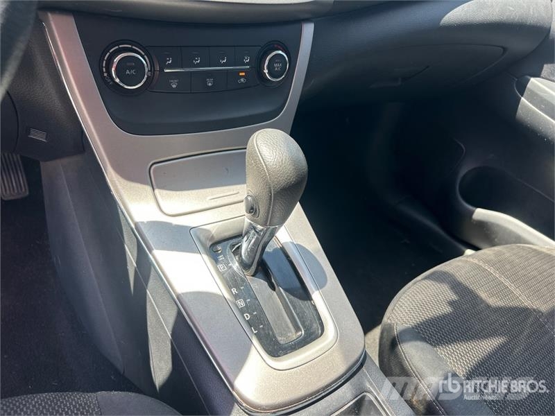 Nissan Sentra Automobile Sõiduautod
