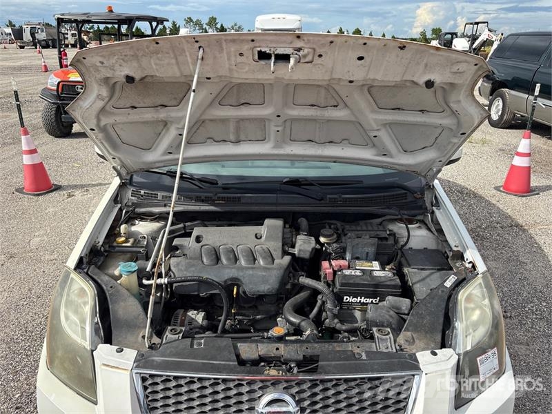 Nissan Sentra Automobile Automobily