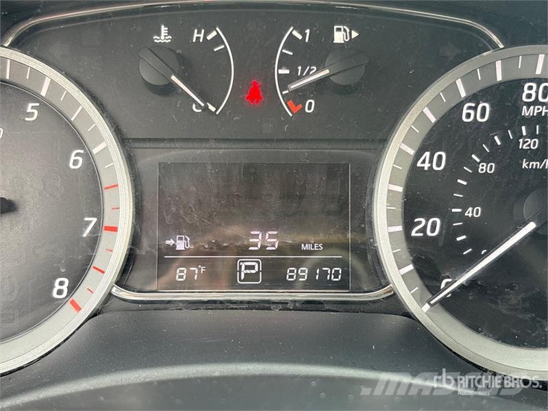 Nissan Sentra Automobile Samochody osobowe