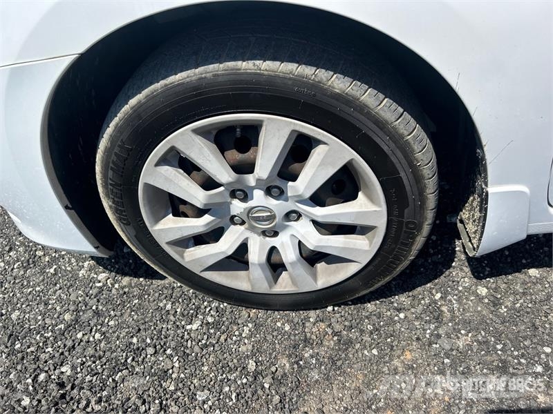 Nissan Sentra Automobile Sõiduautod