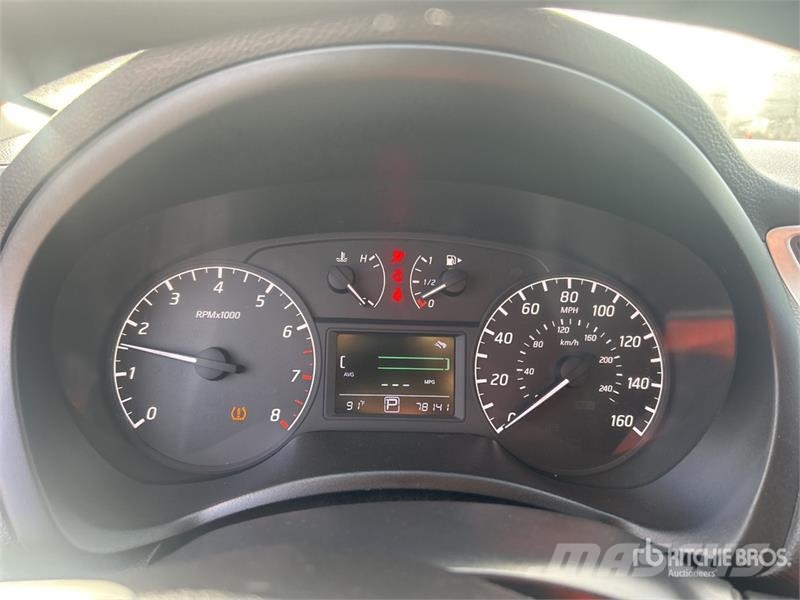 Nissan Sentra Automobile Auto