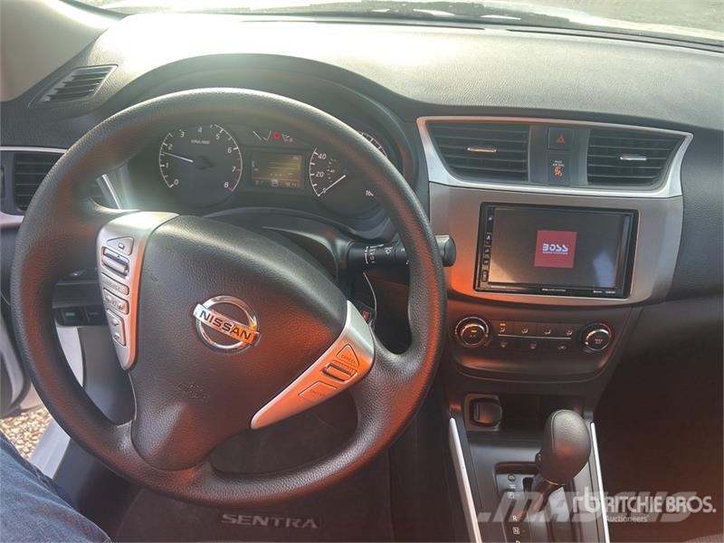 Nissan Sentra Automobile Auto