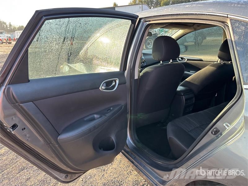 Nissan Sentra SV Automobile 자동차