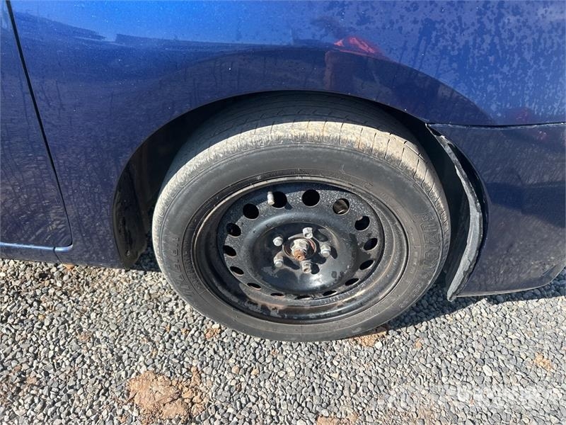 Nissan Sentra SV Automobile Henkilöautot