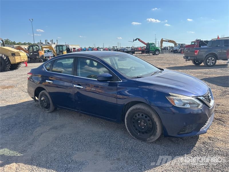 Nissan Sentra SV Automobile Henkilöautot